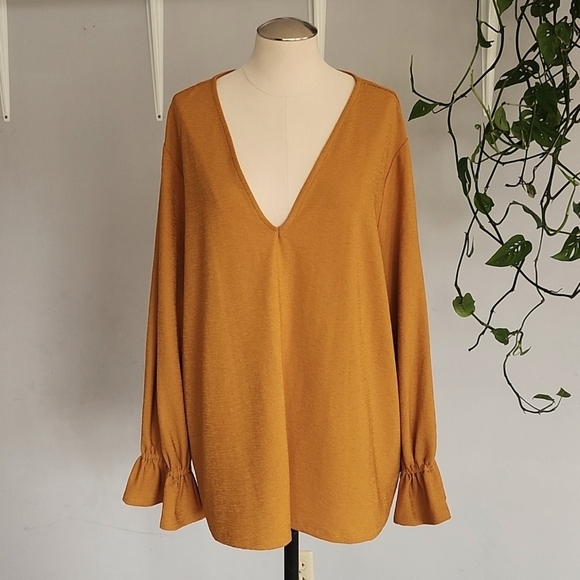 Michael Kors Mustard Yellow Flutter Sleeve V Neck Long Sleeve Top Sz 2x - Picture 3 of 10